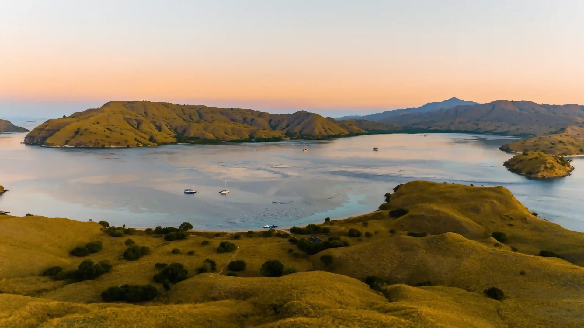 Gili Lawa hilltop view over Labuan Bajo waters